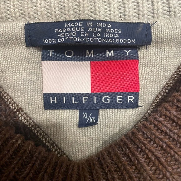 vintage tommy hilfiger sweater - Picture 3 of 3